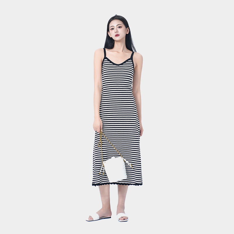 Vestido maxi de tanque de punto a rayas de encaje